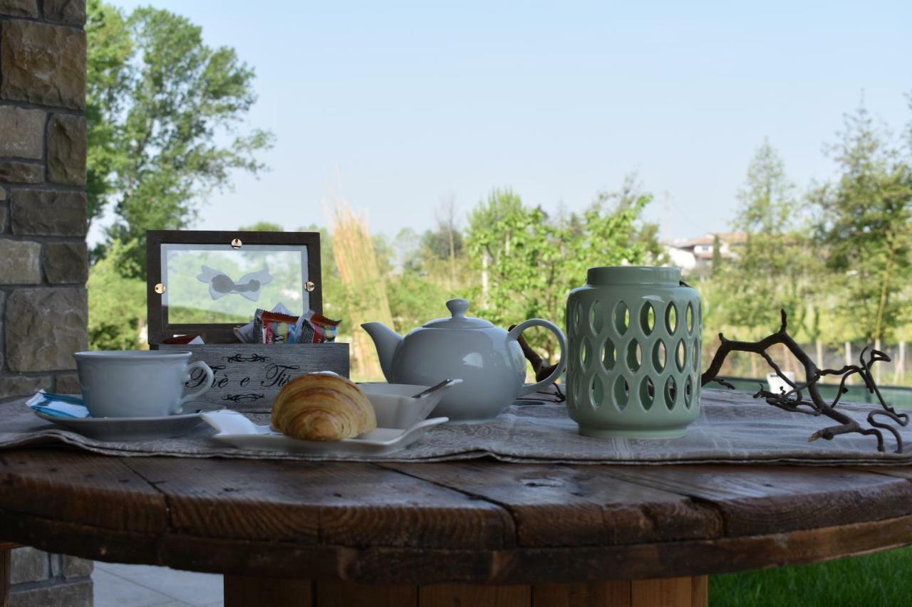 Orchidea Del Garda Bed & Breakfast Peschiera del Garda Exterior foto